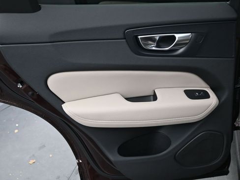 New 2026 Volvo XC60 B5 Core w/ Climate Package AWD/4WD image 20