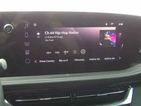 Used 2025 Buick Envista Sport Touring FWD image 17