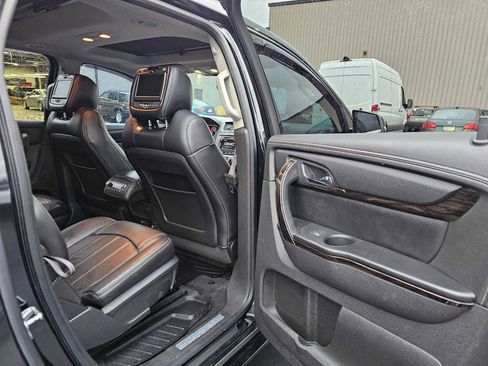 Used 2014 GMC Acadia Denali image 13