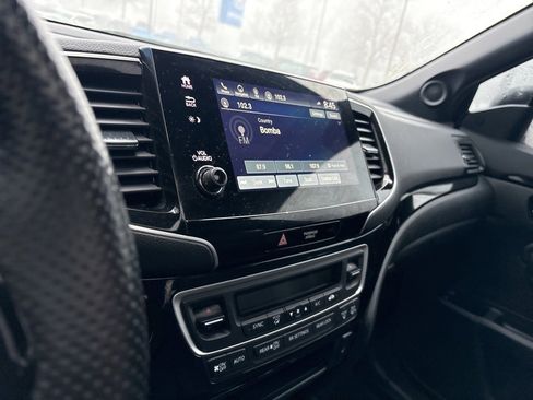 Used 2020 Honda Passport Touring image 18