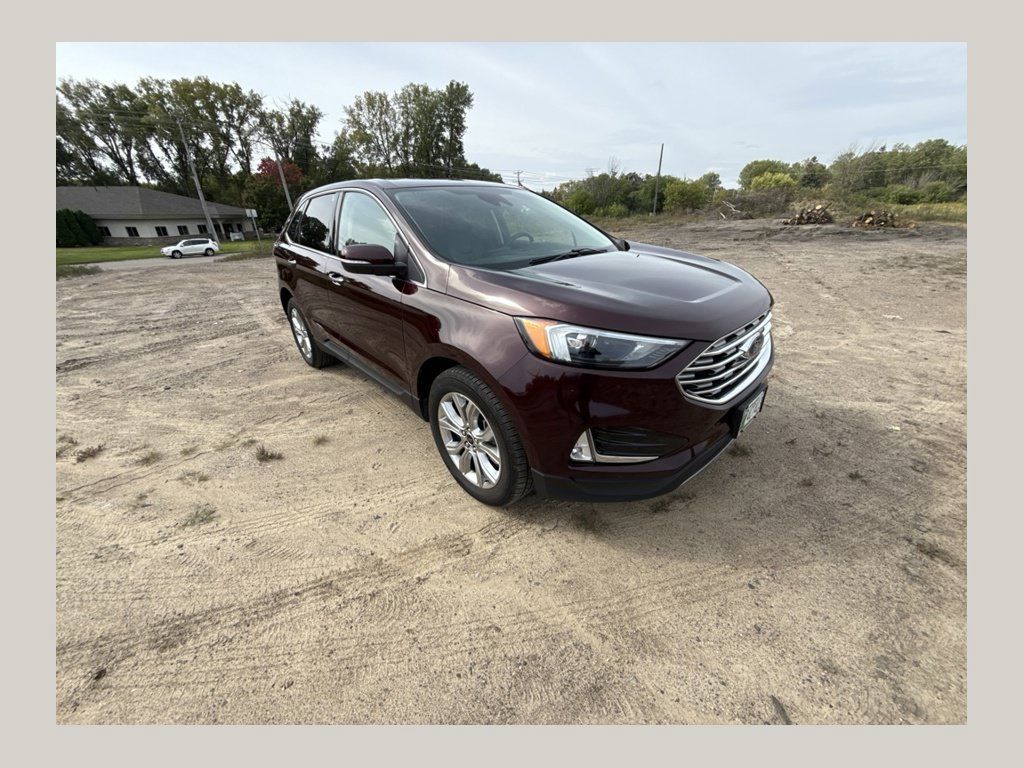 Used 2024 Ford Edge Titanium AWD/4WD image 1