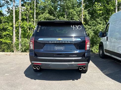 Used 2024 Chevrolet Suburban Premier AWD/4WD image 5