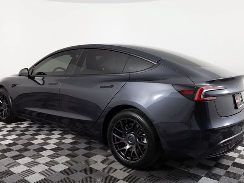 Used 2024 Tesla Model 3 Standard Range RWD image 4