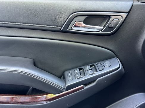 Used 2015 GMC Yukon SLE RWD image 15