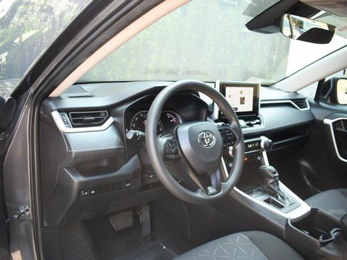 Used 2024 Toyota RAV4 XLE w/ Convenience Package FWD image 14