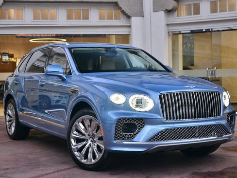 Used 2023 Bentley Bentayga Extended Wheelbase image 1