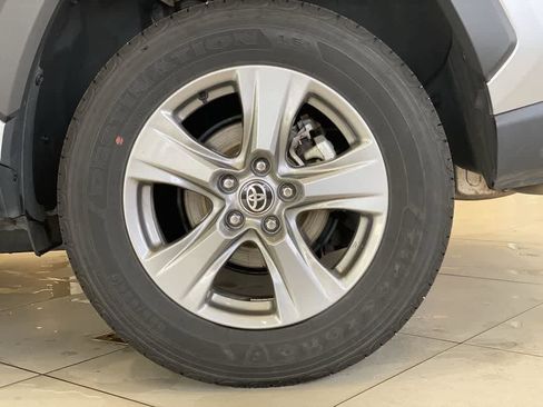 Used 2024 Toyota RAV4 XLE image 12