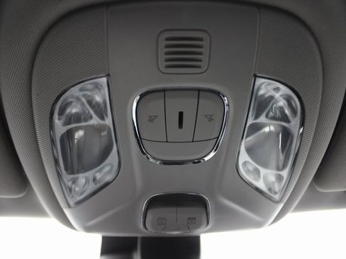 Used 2022 Jeep Compass Limited w/ Sun and Sound Group image 12