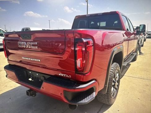 Used 2021 GMC Sierra 3500 AT4 w/ AT4 Premium Plus Package AWD/4WD image 4