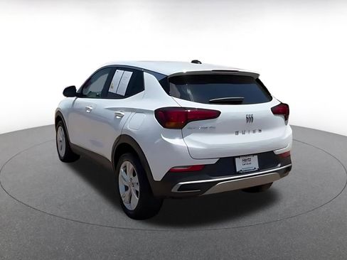 Used 2025 Buick Encore GX Preferred FWD image 11