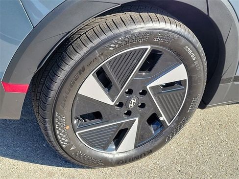 New 2026 Hyundai Ioniq 5 SEL image 24