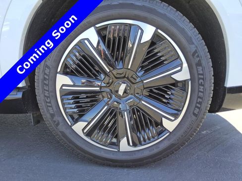 Used 2025 Cadillac Escalade IQ Sport 1 w/ Smart Trailering package AWD/4WD image 14