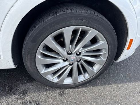 Used 2025 Buick Envision Avenir image 9