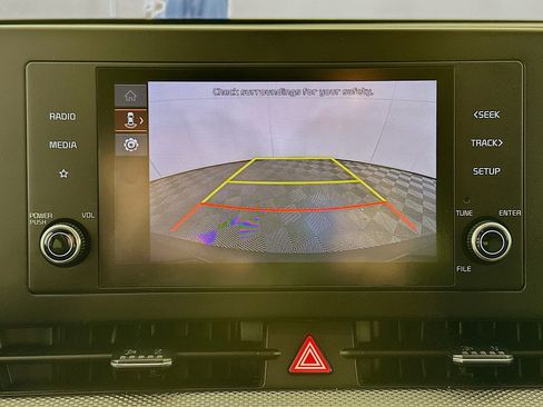 Used 2024 Kia Sportage LX image 21