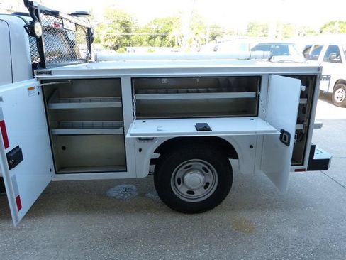 Used 2021 Ford F250 XL w/ Power Equipment Group RWD image 16