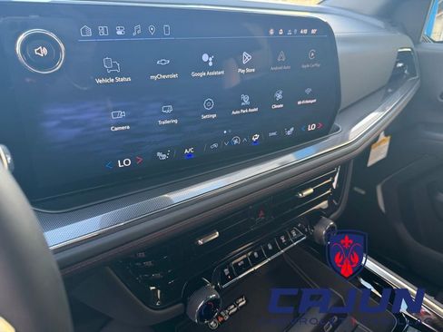 New 2026 Chevrolet Suburban RST w/ Advanced Technology Package AWD/4WD image 18