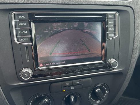 Used 2016 Volkswagen Jetta S FWD image 21