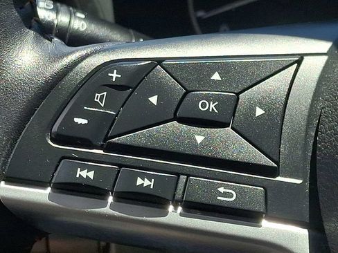Certified 2020 Nissan Sentra SR w/ Electronics Package FWD image 21