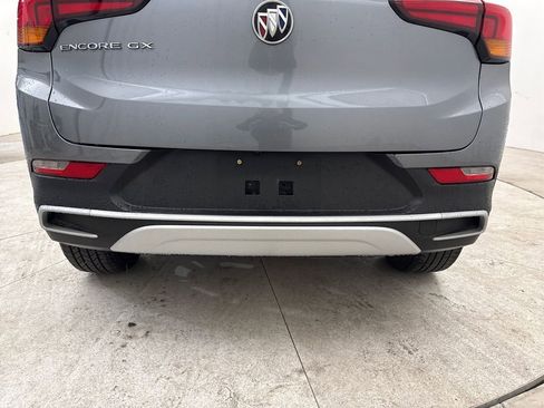 Used 2020 Buick Encore GX Preferred w/ Cold Weather Comfort Package image 25