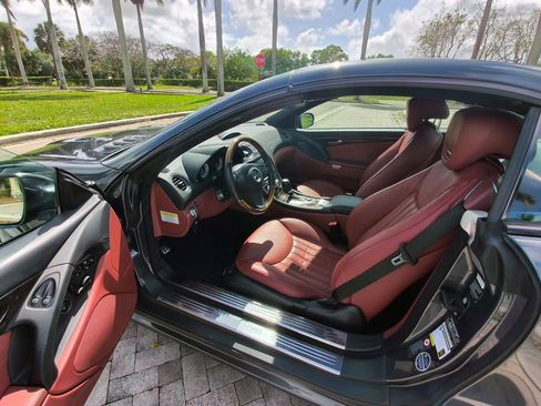 Used 2009 Mercedes-Benz SL 550 image 43