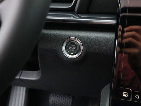 New 2026 GMC Terrain AT4 w/ Convenience Package III image 34