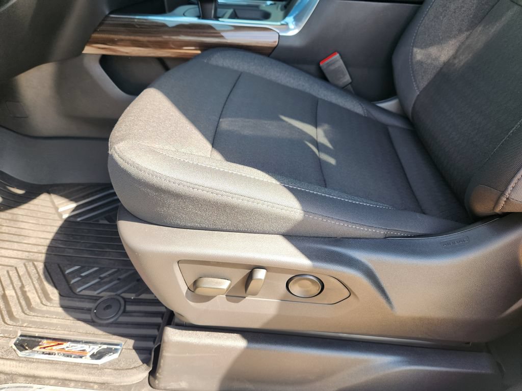 New 2026 Chevrolet Silverado 1500 RST AWD/4WD image 17