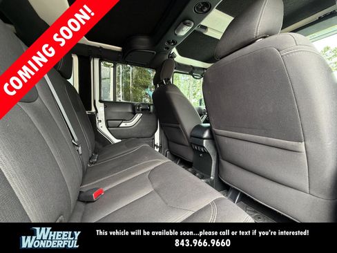 Used 2018 Jeep Wrangler Unlimited Sahara AWD/4WD image 20