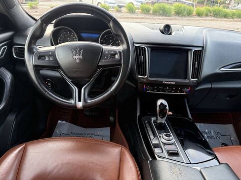 Used 2017 Maserati Levante AWD/4WD image 24