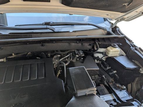 Used 2015 Toyota Highlander Limited FWD image 29