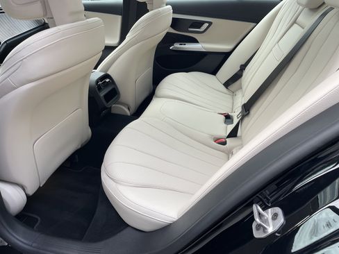 Certified 2025 Mercedes-Benz E 350 E 350 RWD Sedan image 40