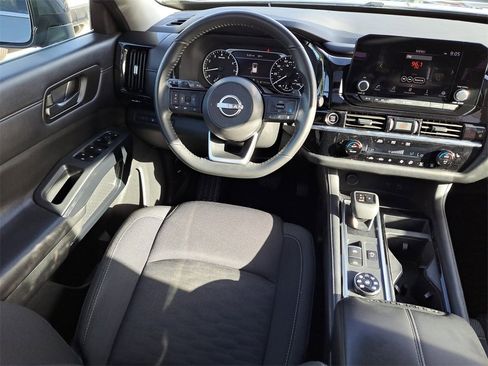 Certified 2023 Nissan Pathfinder SV w/ SV Premium Package image 12