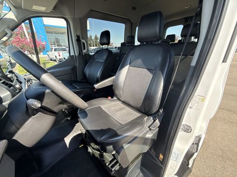 Used 2020 Ford Transit 150 XL image 16