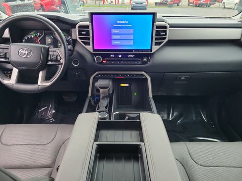Used 2023 Toyota Tundra Limited image 9