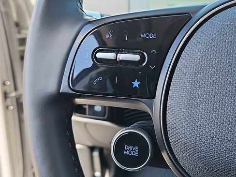 Used 2023 Hyundai Ioniq 5 Limited image 23