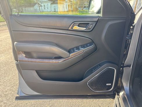 Used 2018 Chevrolet Tahoe LT image 10