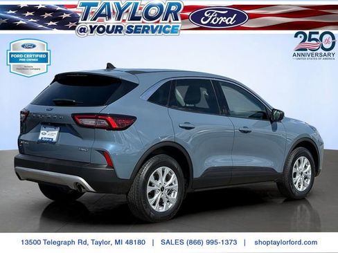 Certified 2024 Ford Escape Active AWD/4WD image 3