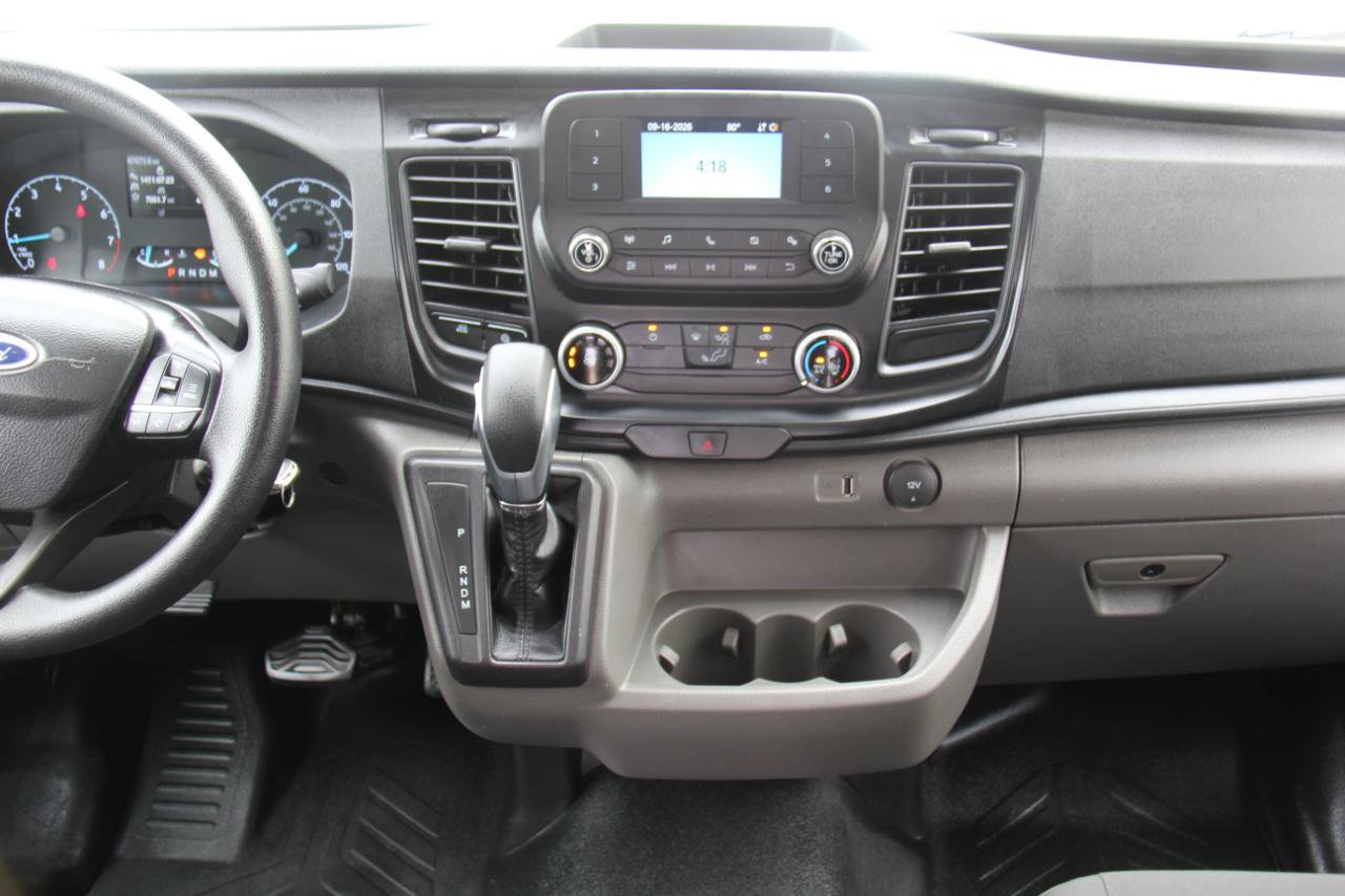 Used 2024 Ford Transit 250 148 Medium Roof RWD image 17