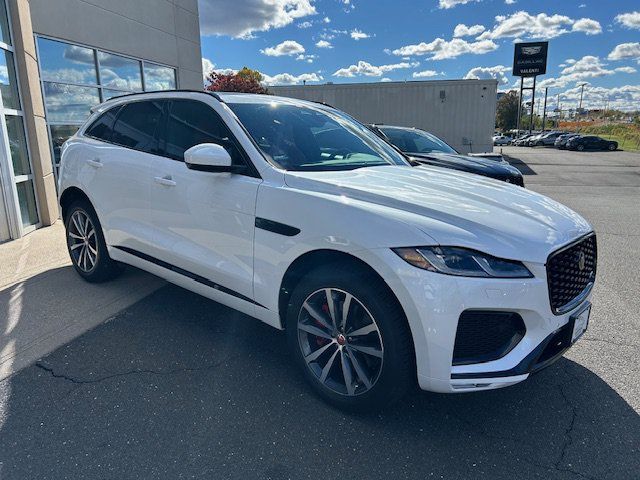 Certified 2023 Jaguar F-PACE R-Dynamic S AWD/4WD image 8
