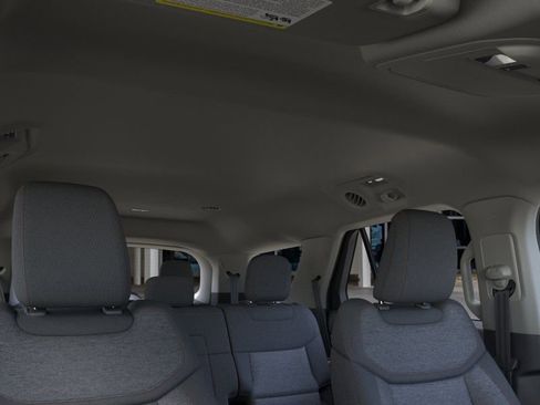 New 2026 Ford Explorer Active RWD image 22