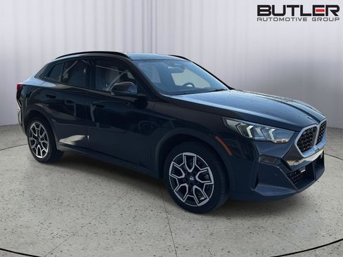 Used 2025 BMW X2 xDrive28i w/ Premium Package AWD/4WD image 6