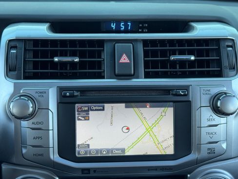 Used 2016 Toyota 4Runner Limited image 24