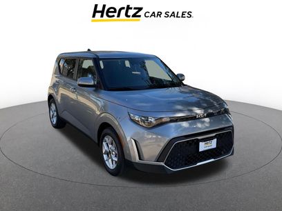 Used 2025 Kia Soul LX w/ LX Technology Package