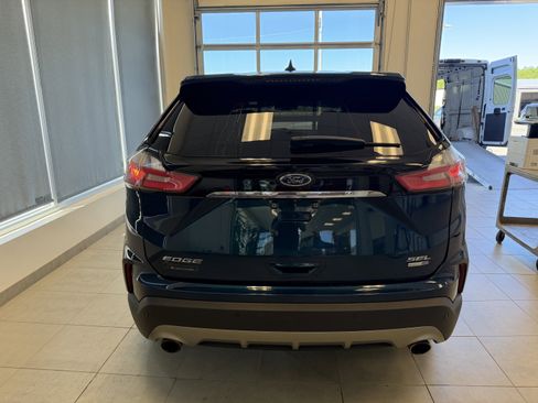 Used 2020 Ford Edge SEL w/ Convenience Package AWD/4WD image 5