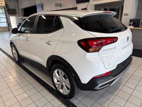 Used 2025 Buick Encore GX Preferred w/ Comfort Package FWD image 5