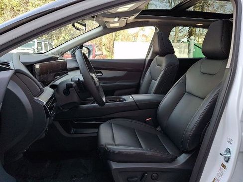 Certified 2025 Nissan Murano SL AWD/4WD image 15