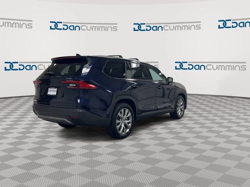 Used 2024 Toyota Grand Highlander AWD image 8
