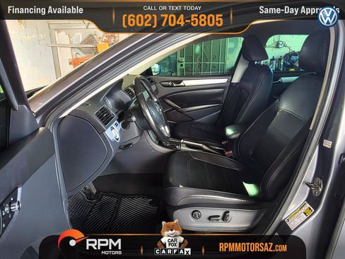 Used 2013 Volkswagen Passat 2.5 SE FWD image 9