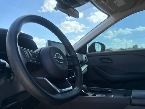Certified 2023 Nissan Rogue S FWD image 40