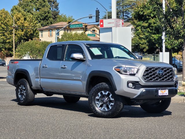 Certified 2021 Toyota Tacoma TRD Off-Road w/ Technology Package AWD/4WD image 2
