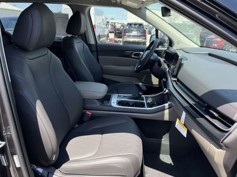 New 2026 Kia Carnival FWD image 26